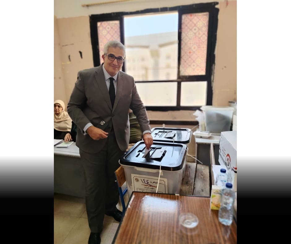 أمين عام المجلس الأعلى للجامعات يدلي بصوته في انتخابات مجلس الشيوخ 2025 1 IMG 20250804 WA0092 انتخابات مجلس الشيوخ أمين عام المجلس الأعلى للجامعات يدلي بصوته في انتخابات مجلس الشيوخ 2025 موقع في الجامعة