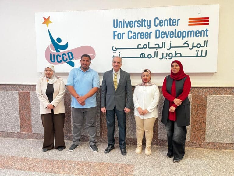 جامعة أسوان تبدأ تنفيذ مبادرة كن مستعدًا لتأهيل الشباب لسوق العمل 2 IMG 20250817 WA0035 قناة السويس جامعة أسوان تبدأ تنفيذ مبادرة كن مستعدًا لتأهيل الشباب لسوق العمل موقع في الجامعة