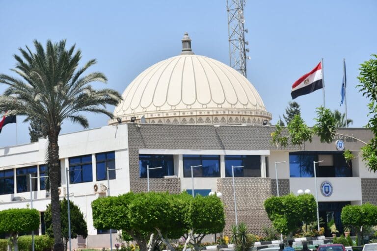 جامعة قناة السويس تفتح باب التسجيل بـ 3 برامج دراسات عليا جديدة في الطب البيطري 8 IMG 20250818 WA0044 التمريض جامعة قناة السويس تفتح باب التسجيل بـ 3 برامج دراسات عليا جديدة في الطب البيطري موقع في الجامعة