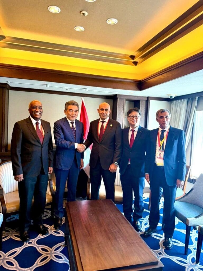 عبد اللطيف يبحث مع رئيس جامعة هيروشيما تعزيز التعاون لدعم التعليم الفني والتكنولوجي في مصر 18 IMG 20250821 WA0116 وزير التعليم عبد اللطيف يبحث مع رئيس جامعة هيروشيما تعزيز التعاون لدعم التعليم الفني والتكنولوجي في مصر موقع في الجامعة