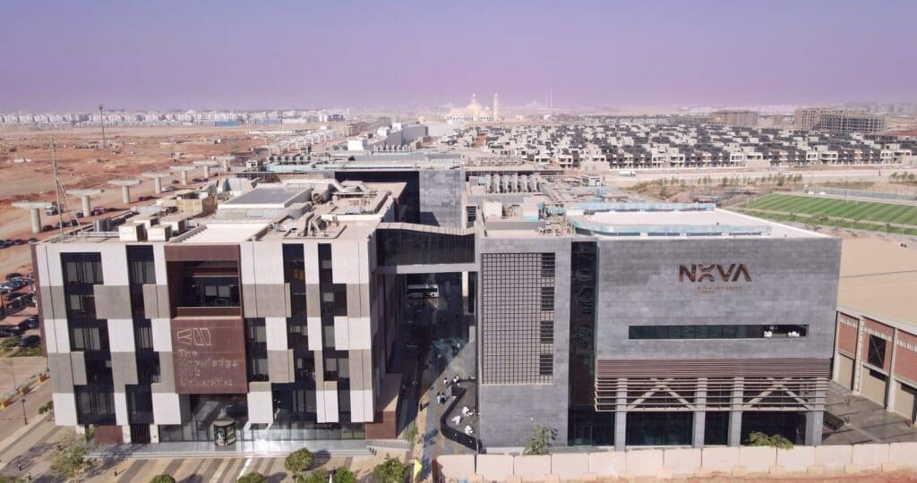 IMG 20250828 WA0131 نوفا المجلس الأعلى للجامعات يعتمد برامج جامعة نوفا المستضافة بجامعات المعرفة الدولية موقع في الجامعة