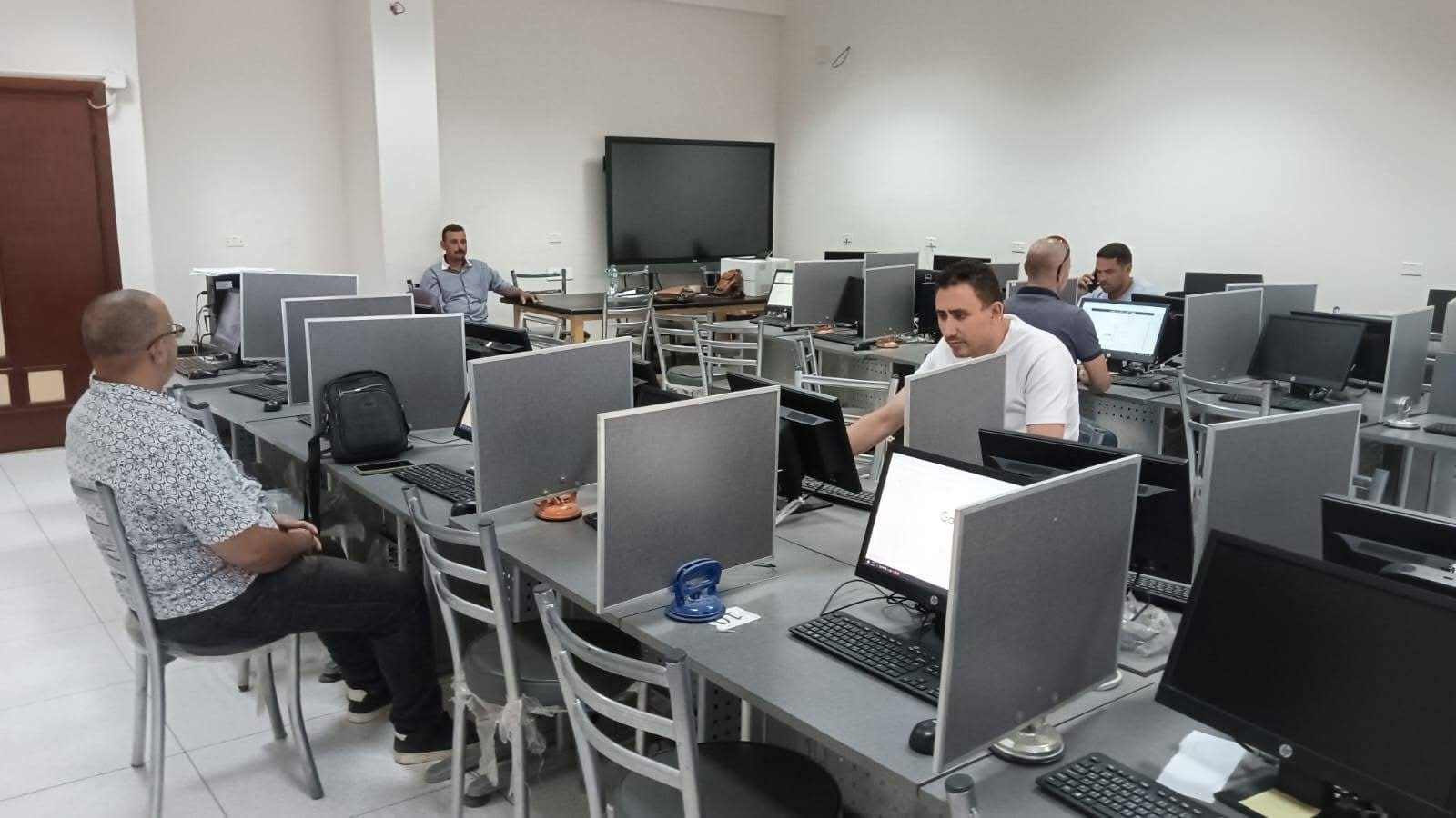 استمرار معامل تنسيق جامعة المنوفية في استقبال وتقديم الدعم لطلاب المرحلة الأولى من الثانوية العامة 1 IMG 7110 معامل استمرار معامل تنسيق جامعة المنوفية في استقبال وتقديم الدعم لطلاب المرحلة الأولى من الثانوية العامة موقع في الجامعة