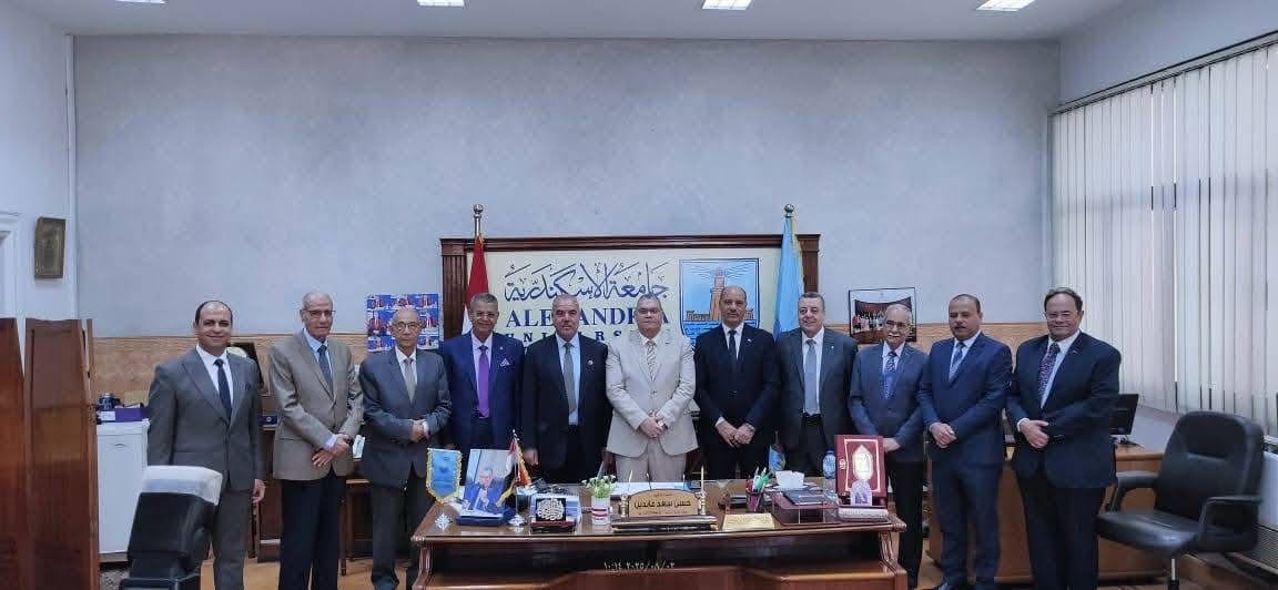 IMG 7494 جامعة كلية التربية جامعة الإسكندرية تنظم مؤتمرها العلمي الدولي عن إدارة المواهب التعليمية لبناء كوادر المستقبل موقع في الجامعة