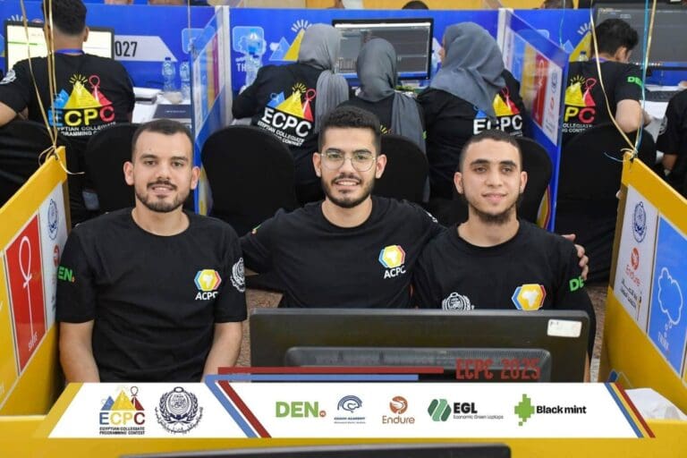 تأهل فريقين من هندسة بشبرا جامعة بنها لمسابقة البرمجية العربية والأفريقية لطلاب الجامعات 3 IMG 8111 وكالة الفضاء تأهل فريقين من هندسة بشبرا جامعة بنها لمسابقة البرمجية العربية والأفريقية لطلاب الجامعات موقع في الجامعة