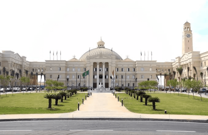 جامعة القاهرة الأهلية