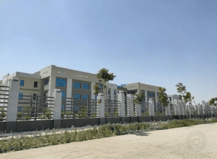 تنسيق ومصروفات جامعة العلمين الدولية 2025/2026.. كل ما تحتاج معرفته للتقديم 7 IMG ٢٠٢٥٠٨١١ ٢٠٢٨٣٨ نتيجة المرحلة الثانية للثانوية العامة تنسيق ومصروفات جامعة العلمين الدولية 2025/2026.. كل ما تحتاج معرفته للتقديم موقع في الجامعة