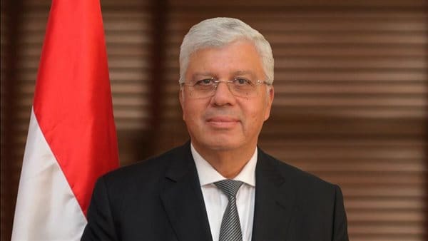 109 خالد العناني هيئة تمويل العلوم والتكنولوجيا والابتكار تعلن فتح باب التقدم للنداء العاشر لبرنامج التعاون التكنولوجي المصري الإسباني موقع في الجامعة