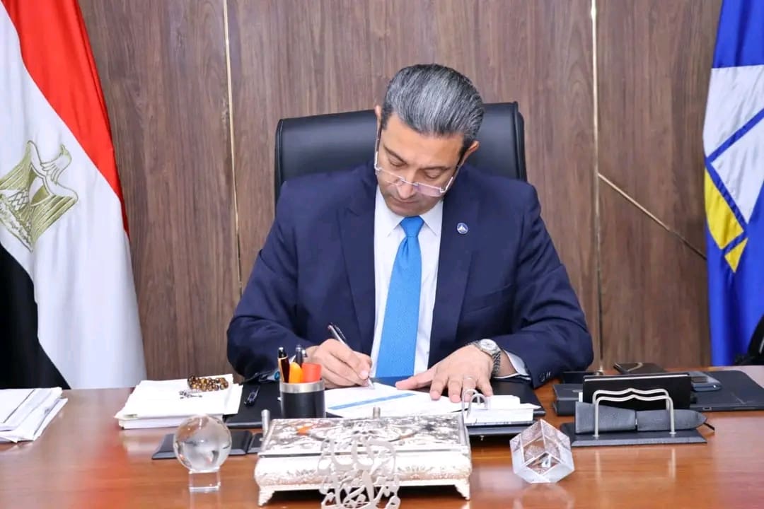 1756719233545 المدرسة محافظ دمياط يقرر النزول بالحد الأدنى للقبول بعدد من مدارس التعليم الفني موقع في الجامعة