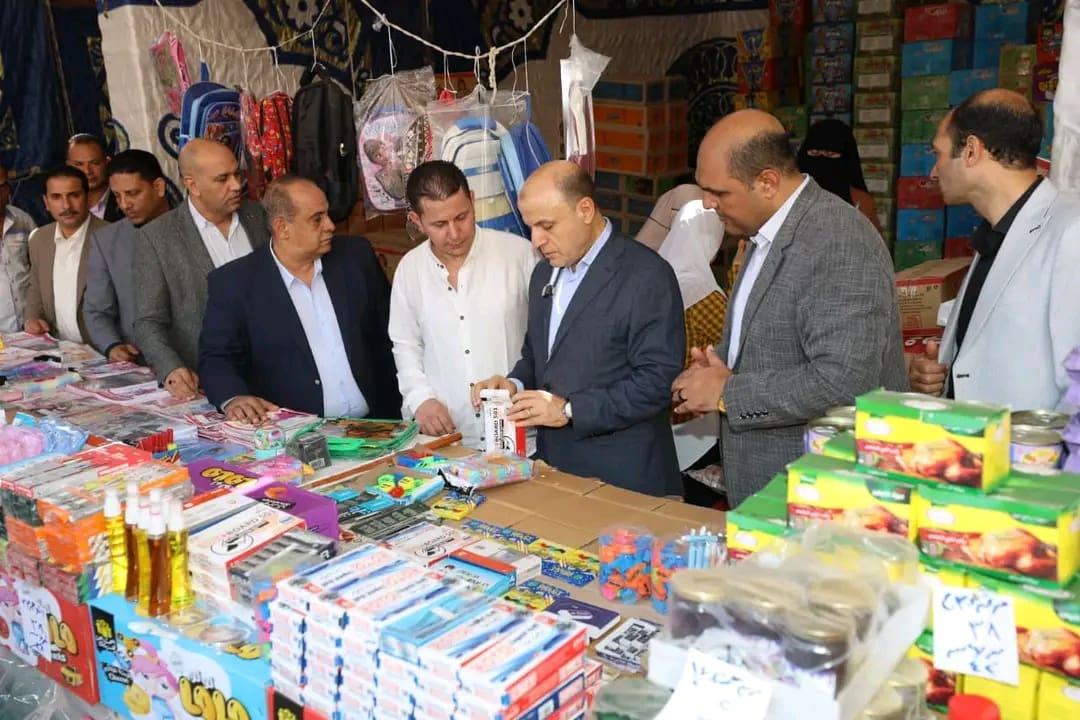 1756730929335 محافظ بتخفيضات تصل لـ 50%.. محافظ كفرالشيخ يفتتح معرض «أهلًا مدارس» موقع في الجامعة