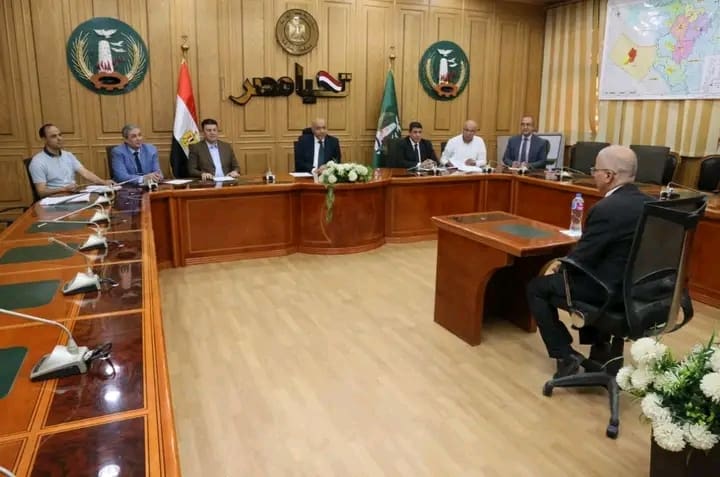 1756825917954 بنها لجنة القيادات بالمنوفية تبحث اختيار مدير عام التوجيه الفني بين 5 مرشحين موقع في الجامعة