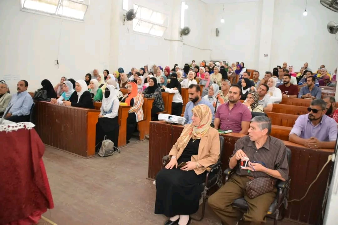 1757238568369 الغرف انطلاق مصفوفة تدريبات المعلمين ببورسعيد برعاية المحافظ ورئيس الجامعة موقع في الجامعة