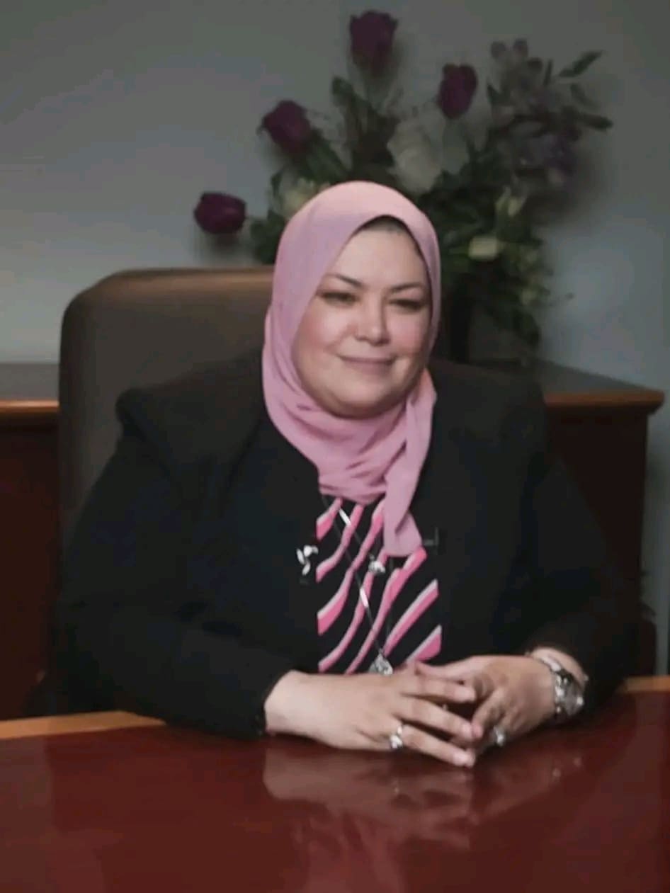 1757408293473 جامعة جامعة عين شمس تنشر السيرة الذاتية لعميد كلية الحاسبات والمعلومات الجديد موقع في الجامعة