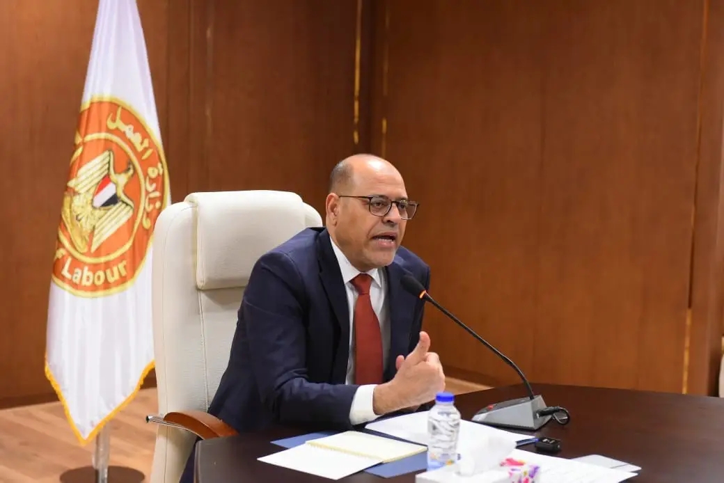 1757751664191 الاكتئاب برواتب تصل لـ 7000 درهم.. رابط التقديم على 50 وظيفة ممرض بالإمارات موقع في الجامعة
