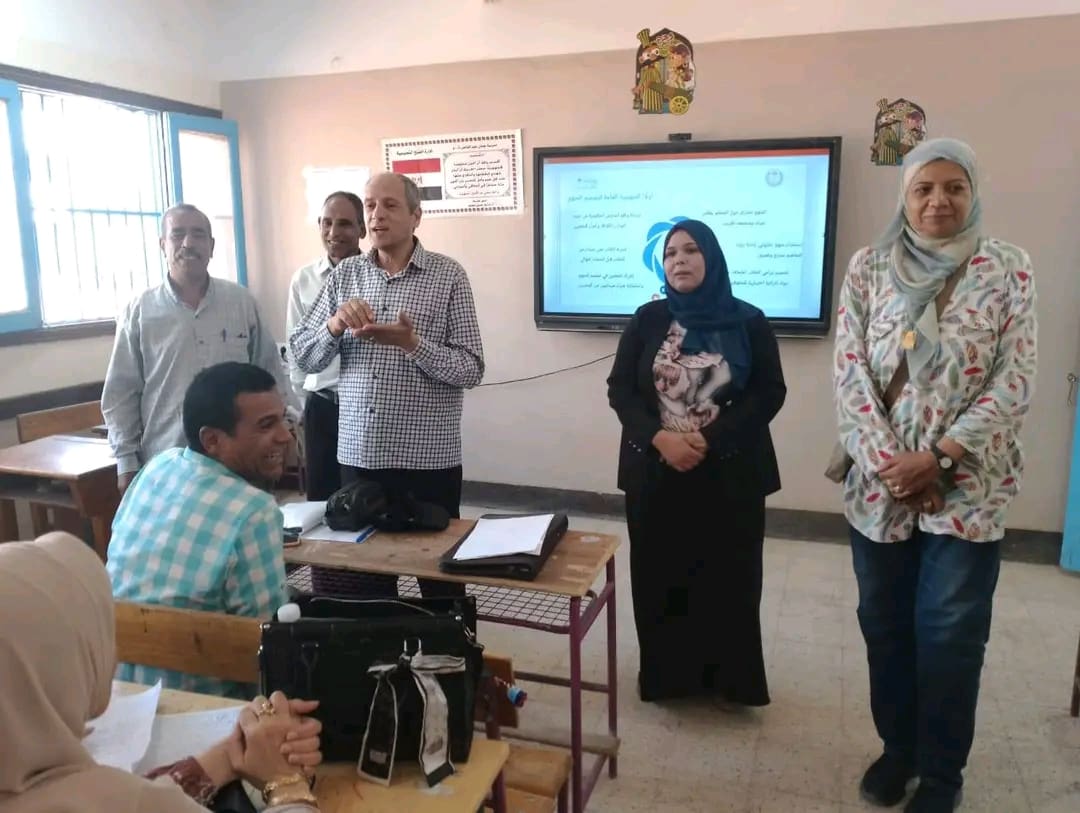 1757924015326 محافظ أسيوط تدريب شامل للمعلمين بأسيوط على المناهج المطورة استعدادًا لانطلاق العام الدراسي الجديد موقع في الجامعة