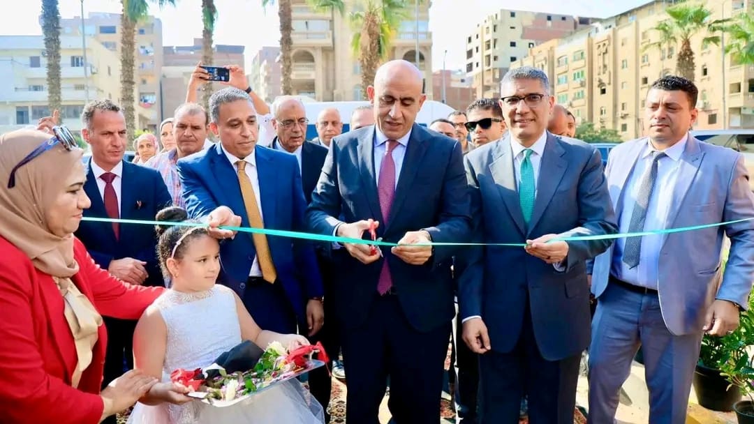 1758186151025 مدرسة 22 مدرسة جديدة تدخل الخدمة بالجيزة.. 619 فصلًا دراسيًا بتكلفة 511 مليون جنيه موقع في الجامعة