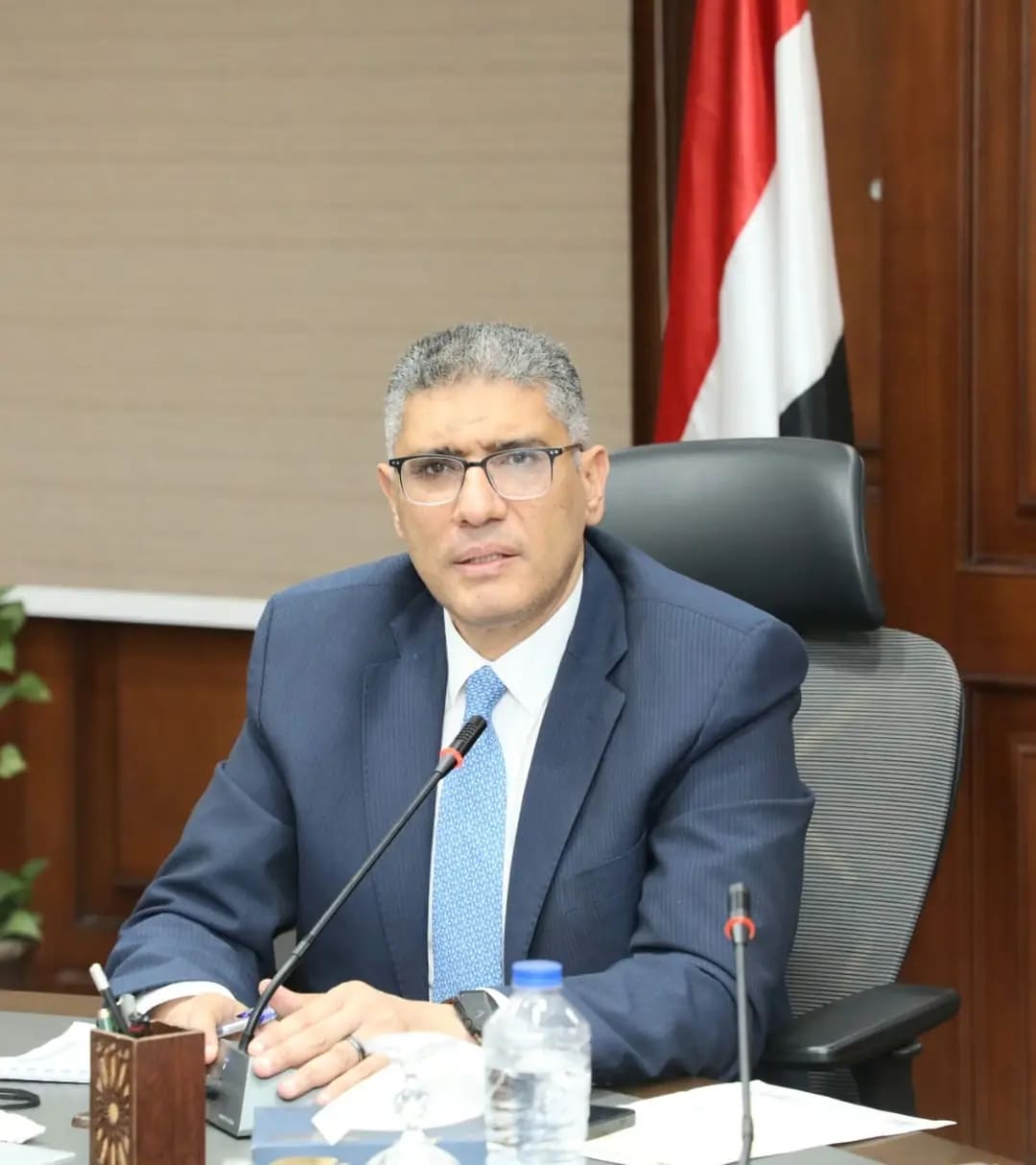 1758364302643 محافظ الجيزة محافظ الجيزة يتفقد المدارس: جاهزية كاملة وانضباط تام مع انطلاق الدراسة موقع في الجامعة