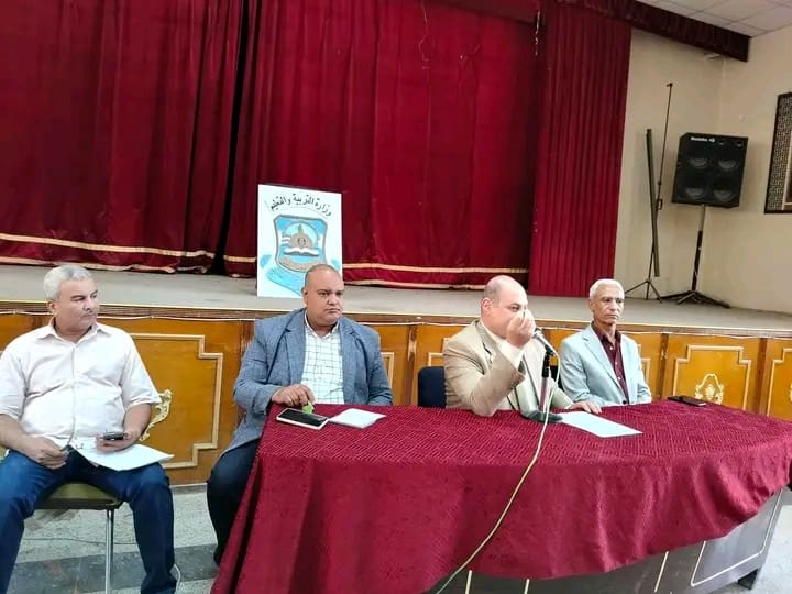 1758390156021 بقرار من وزير التعليم.. عودة القيادات المتقاعدة لمتابعة جودة العملية التعليمية بقنا موقع في الجامعة