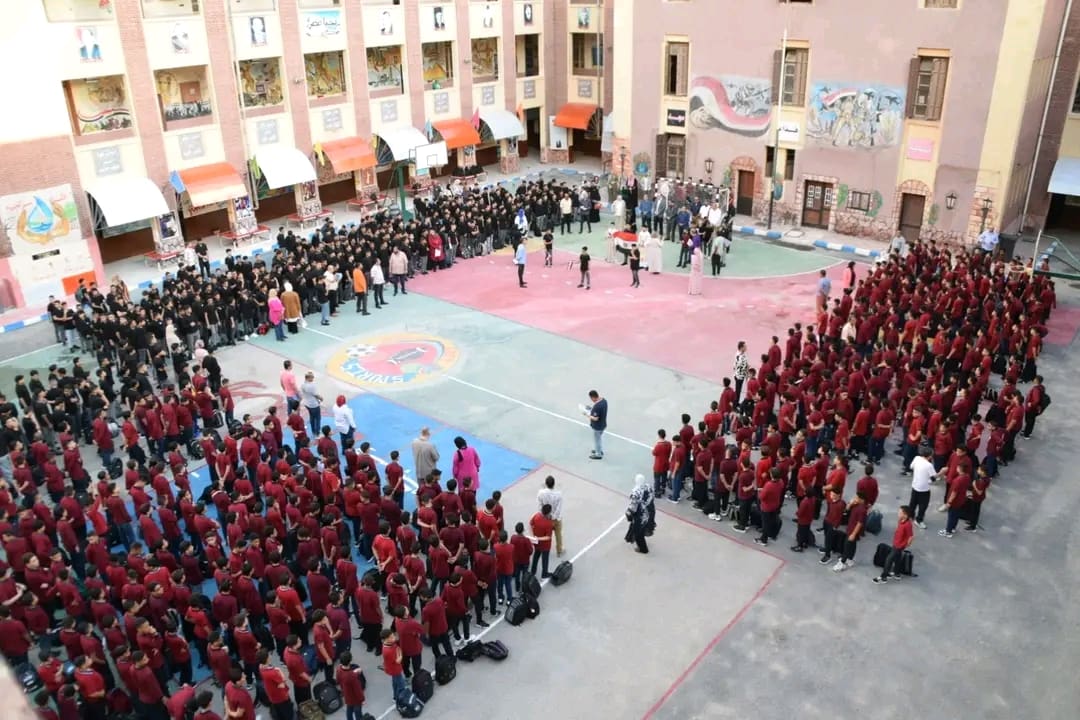 1758522752416 مواد تفاصيل مواد الصف الثالث الثانوي 2025 للشعب العلمية والأدبية في العام الدراسي الجديد موقع في الجامعة