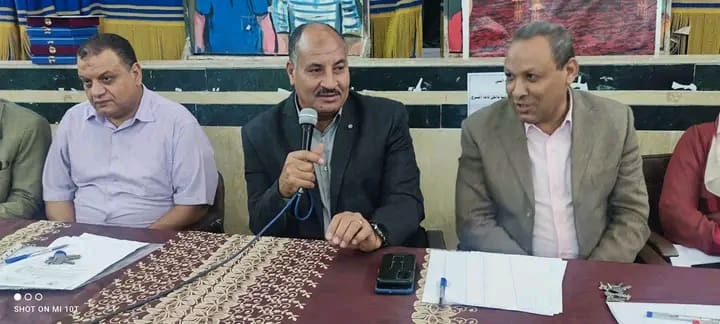 1758821024805 أوائل تعليم المنيا يكلف المدارس الصناعية بصناعة الزي العسكري ضمن خطة تطوير التعليم الفني موقع في الجامعة