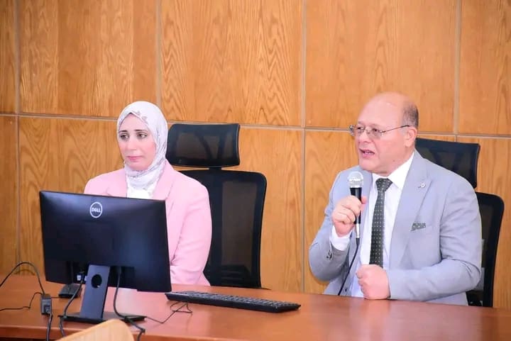 1758979650784 سوهاج حدث فارق في سوهاج.. بدء الدراسة لأول دفعة بكلية الطب بالجامعة الأهلية موقع في الجامعة