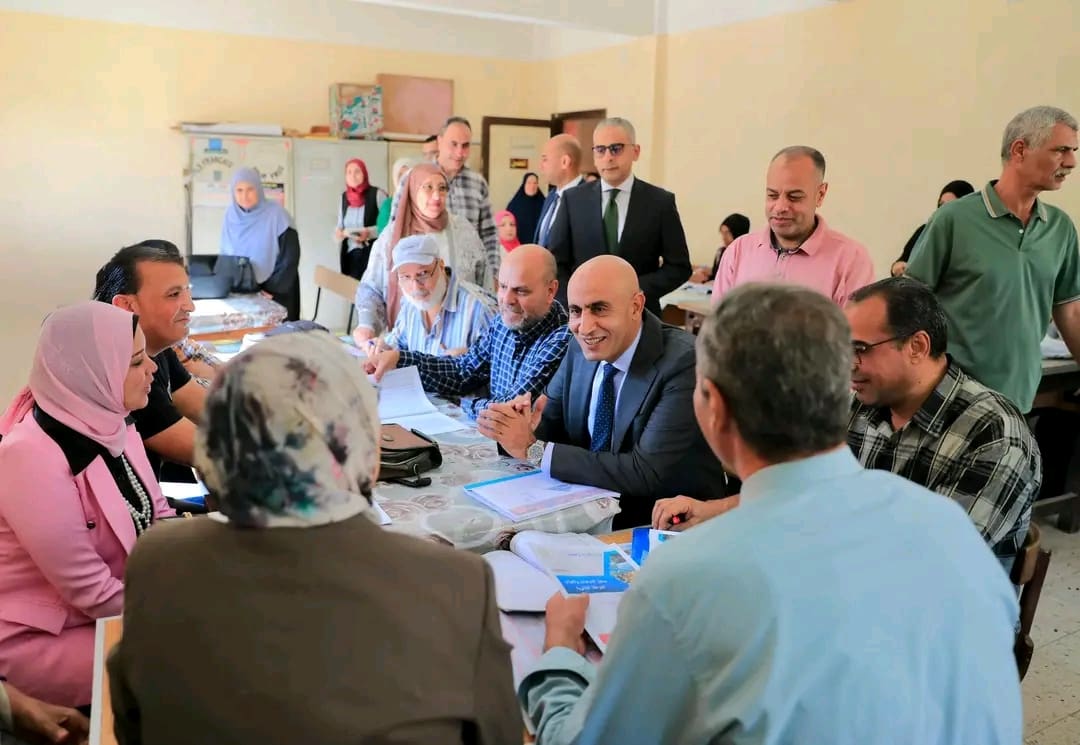 حوار مباشر بين وزير التعليم ومعلمي الغربية حول انتظام الدراسة ونظام البكالوريا المصرية