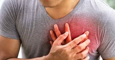 201901140643494349 أزمات قلبية تسبب أزمات قلبية.. تحذيرات من ممارسات خاطئة يقع فيها الشباب.. فيديو موقع في الجامعة