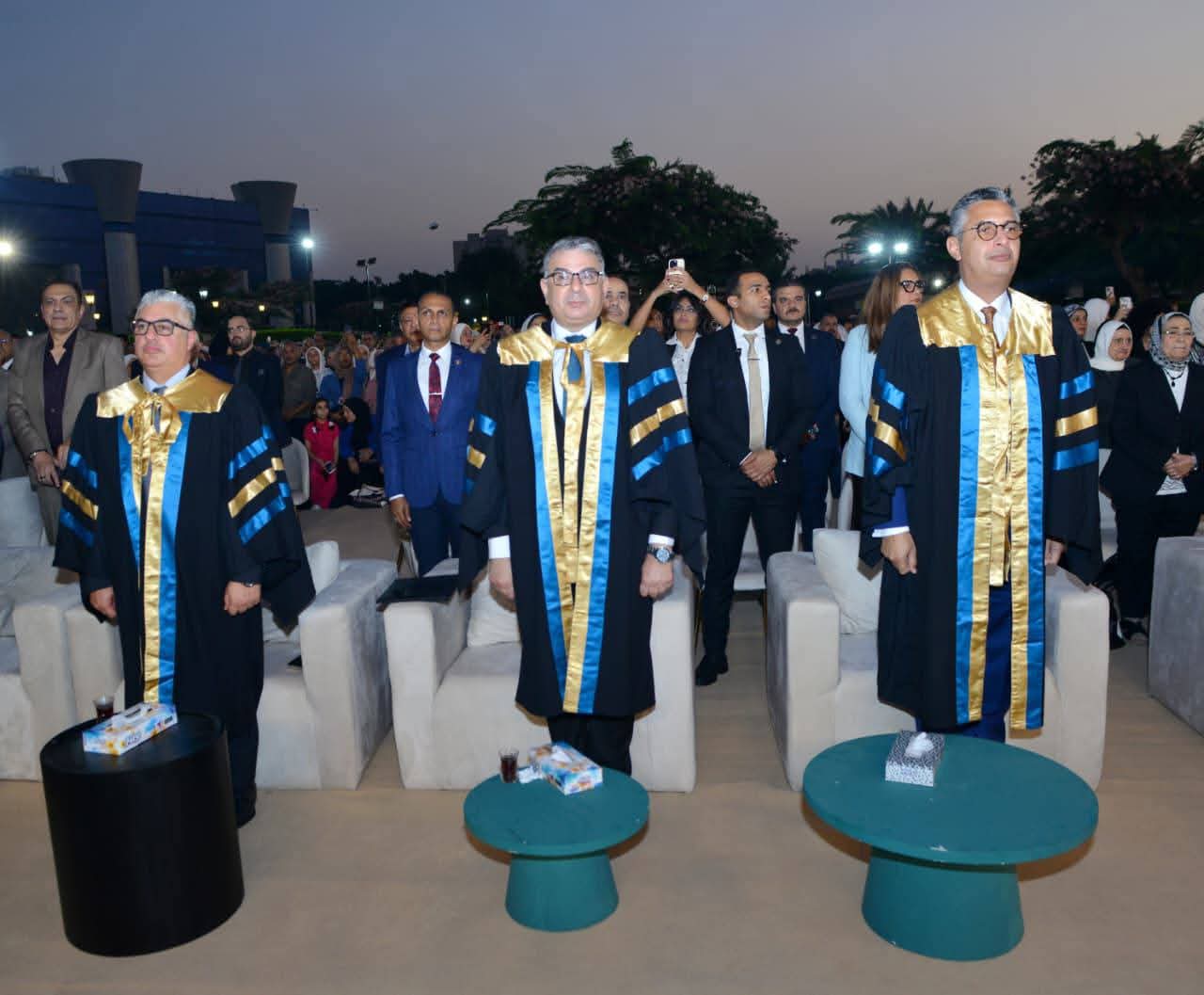 FB IMG 1758130139534 الدكتور شريف فاروق من كلية التجارة لكرسي وزارة التموين.. تكريم الدكتور شريف فاروق في عين شمس موقع في الجامعة