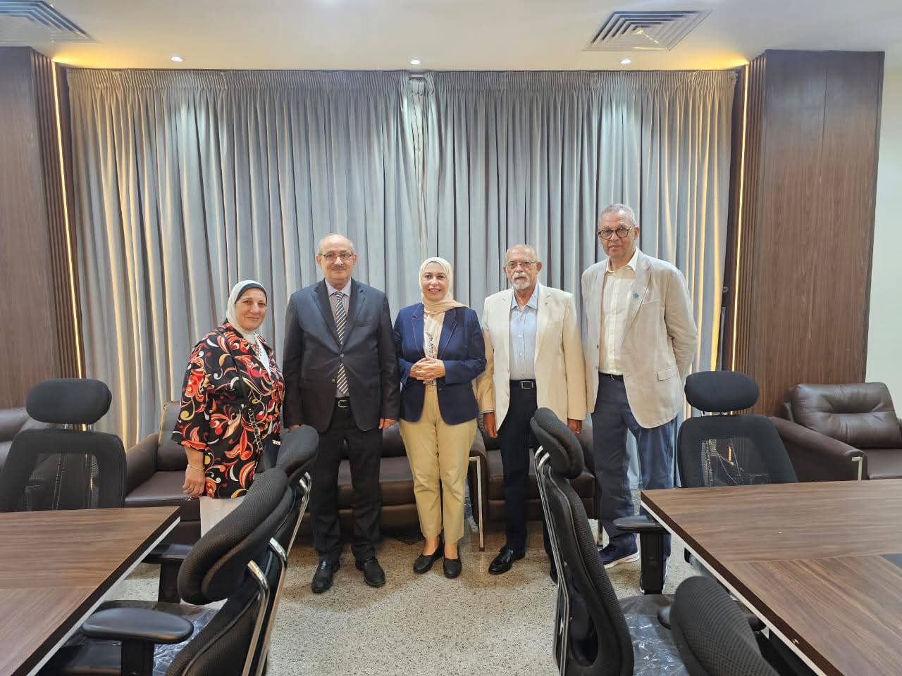 FB IMG 1758356059332 قصر لأول مرة.. قصر العيني يستضيف امتحان البورد الأوروبي للتخدير بتنظيم كامل  موقع في الجامعة