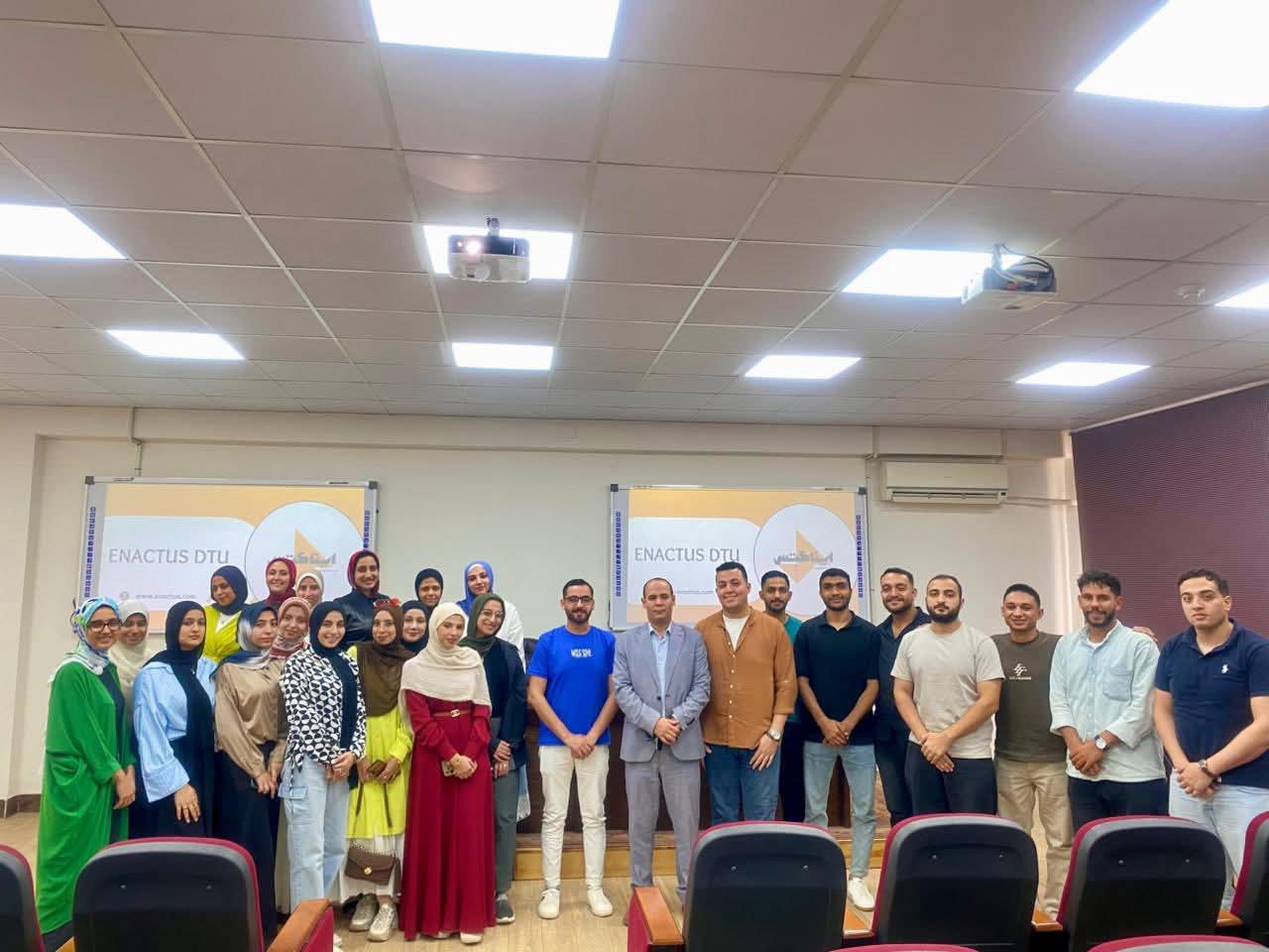 FB IMG 1758630266991 الدلتا إيناكتس الدلتا التكنولوجية تعقد لقاءً تعريفيًا لعرض خططها المستقبلية ودعم ريادة الأعمال موقع في الجامعة