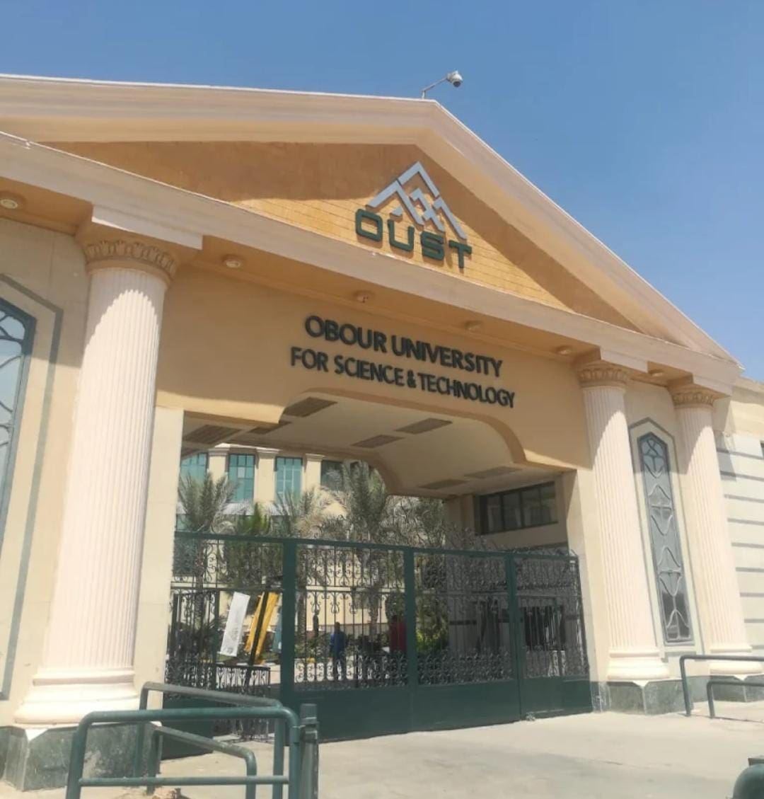 IMG 20250908 WA0003 طلاب مهندس في 4 سنوات فقط.. دليلك الكامل لـ كلية الهندسة والتكنولوجيا بجامعة العبور للعلوم والتكنولوجيا موقع في الجامعة