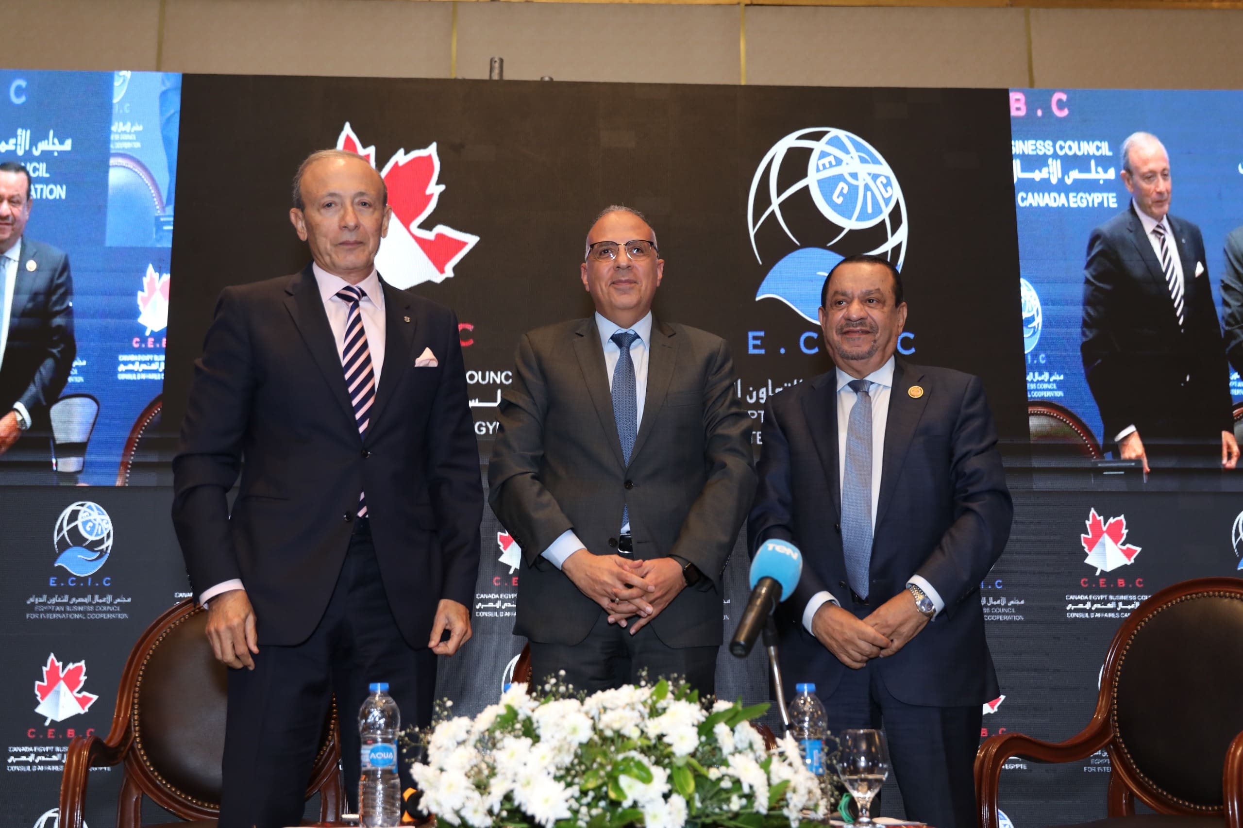 IMG 20250916 WA0070 أسبوع وزير الري: البحث العلمي ركيزة أساسية في استراتيجية مصر لمواجهة التحديات المائية موقع في الجامعة