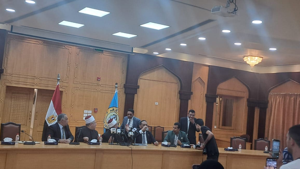 IMG 20250918 WA0045 جامعة رئيس جامعة الأزهر: كليات جديدة وشعب وبرامج مميزة تنطلق مع العام الدراسي الجديد موقع في الجامعة