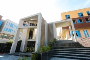 جامعة ساكسوني تفتح باب التقديم للتيرم الثاني 2025/2026 في 6 برامج تكنولوجية.. تفاصيل 2 IMG 20250929 WA0157 تقديم جامعة ساكسوني تفتح باب التقديم للتيرم الثاني 2025/2026 في 6 برامج تكنولوجية.. تفاصيل موقع في الجامعة