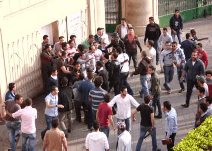 IMG ٢٠٢٥٠٩٢٥ ١٩٠٤١١ نتيجة الصف الرابع الابتدائي بالجيزة 2026 تصاعد حوادث العنف بالمدارس.. مشاجرات بين طلاب وطالبات تثير استياء الأهالي وغضب السوشيال ميديا موقع في الجامعة