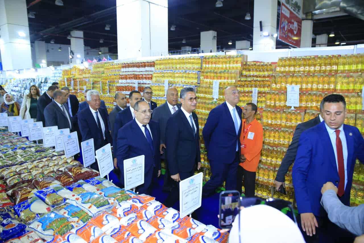received 798690529478174 التموين بمشاركة 200 عارض.. وزير التموين يفتتح المعرض الرئيسي "أهلاً مدارس" بمدينة نصر موقع في الجامعة
