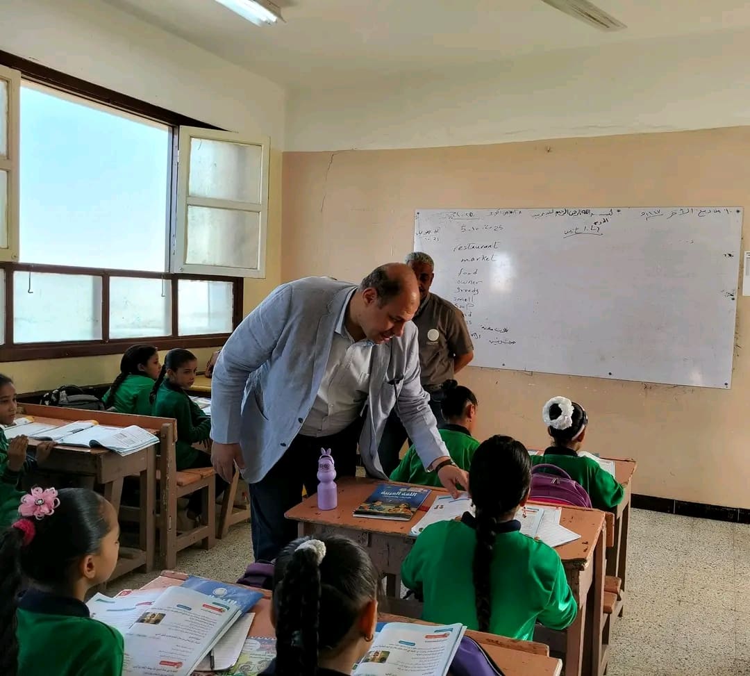 1759677303873 قنا بسبب ضعف القراءة والكتابة.. وكيل تعليم قنا يلغي تكليف مدير مدرسة موقع في الجامعة