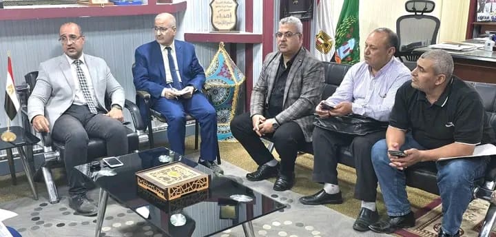 1760281263273 المنوفية من قلب المنوفية.. وكيل الوزارة يجتمع بالموجهين لمتابعة التجهيزات التعليمية وتحقيق التفوق الدراسي موقع في الجامعة