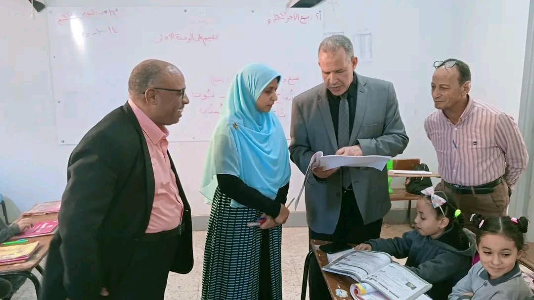 1760438633369 تعليم تفعيل "الأتوبيس الطائر" من جديد بأسيوط.. جولات مفاجئة لضبط الانضباط المدرسي وتحفيز الطلاب الضعاف موقع في الجامعة