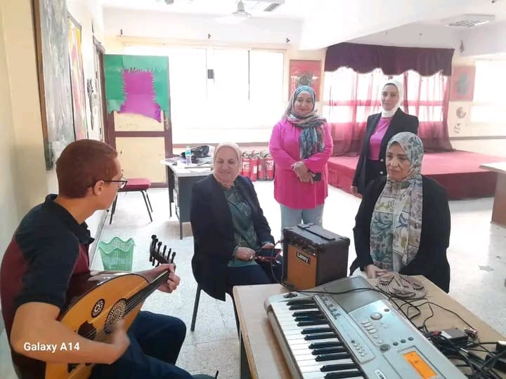 1760639739163 طلاب المطرية من الفصول للموسيقى.. جولة مدير تعليم القاهرة بشرق مدينة نصر تشهد إشادة بأنشطة الطلاب موقع في الجامعة