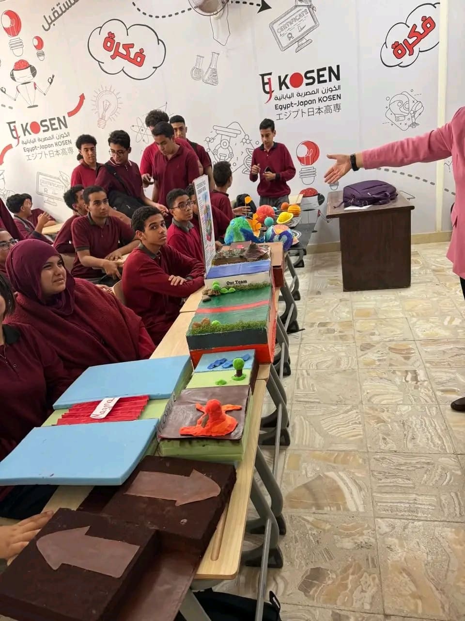 1761128803972 رشا رشا شرف: نعد خريجًا يجمع بين المعرفة والمهارة وروح الابتكار موقع في الجامعة