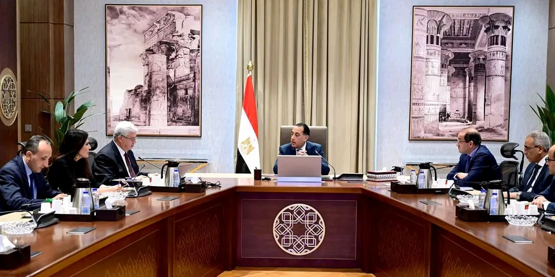 1761219034856 كريم همام مدبولي يتابع مع وزيري التعليم العالي والمالية ملفات التعاون المشترك ودعم المبتعثين بالخارج موقع في الجامعة