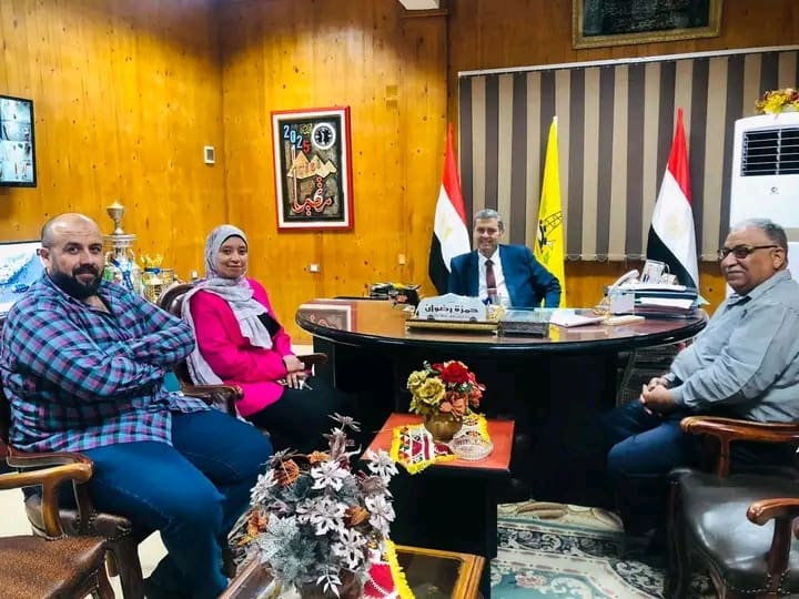 1761641041433 وكيل وكيل وزارة التربية والتعليم بشمال سيناء يصدر تكليفات جديدة لدعم المدارس والكوادر التعليمية موقع في الجامعة