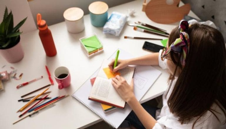 205 140214 study schedule suitable for all الطلاب بين المذاكرة والراحة.. كيف يصنع الطلاب توازن أسبوعهم بنجاح موقع في الجامعة