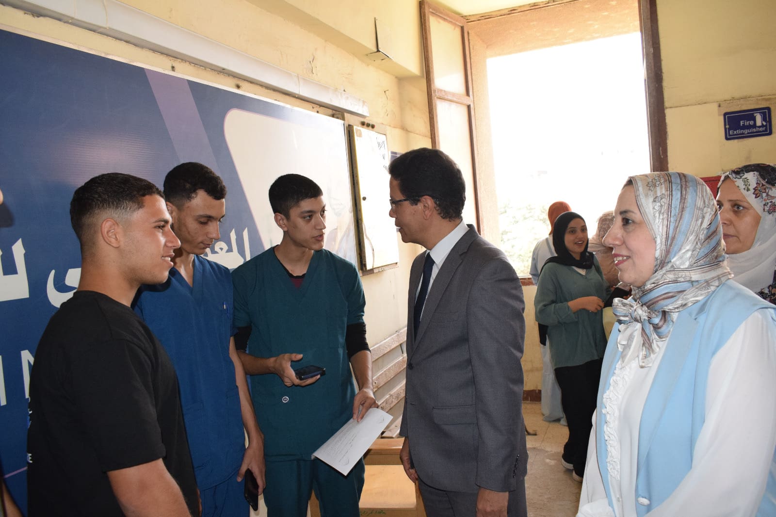232c194d 932d 4720 9782 c856258bff4a رئيس رئيس جامعة بنها يتفقد سير العملية التعليمية بالمعهد الفني للتمريض موقع في الجامعة