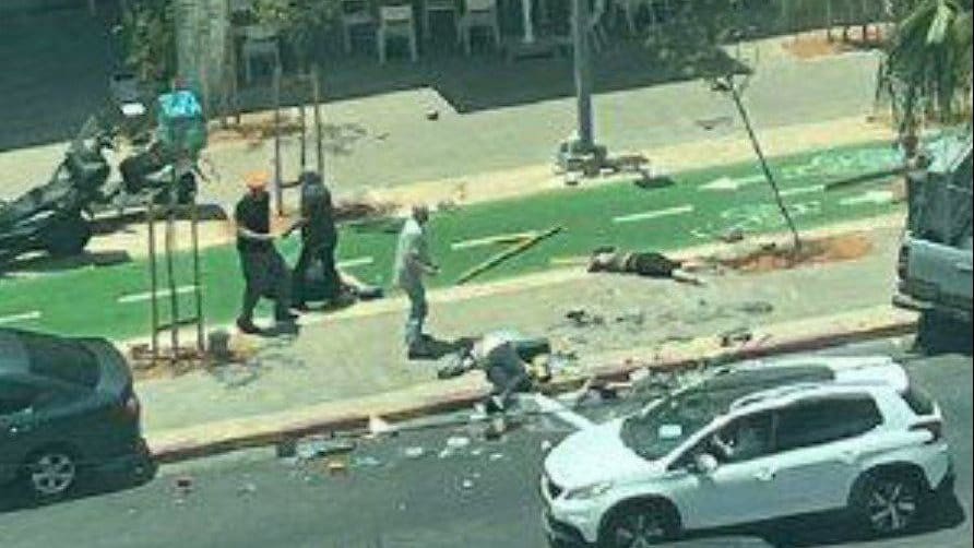 418 الشيخ زايد من مشاجرة طلاب إلى جريمة دهس أمام نادي بيفرلي هيلز.. تفاصيل مأساة هزّت الشيخ زايد موقع في الجامعة