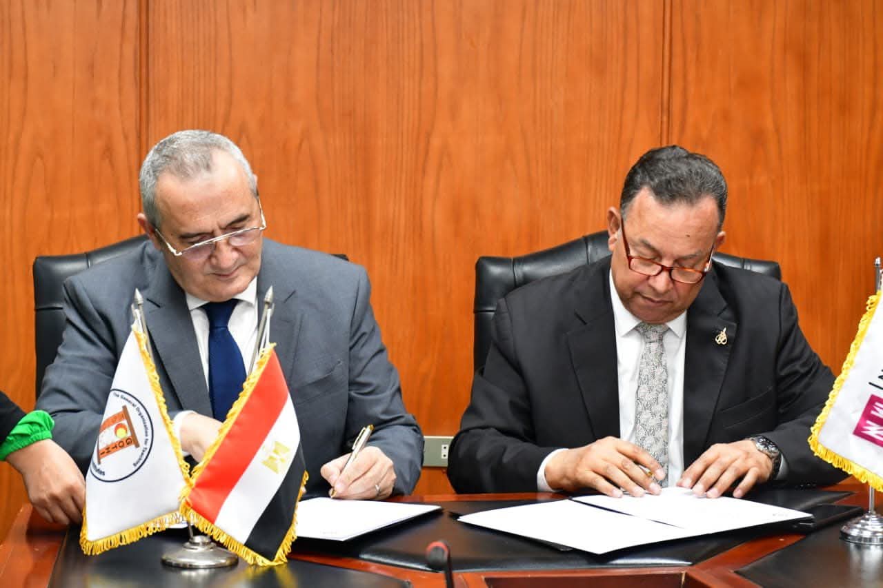 FB IMG 1759388958521 الأعلى للجامعات بروتوكول تعاون بين المستشفيات والمعاهد التعليمية وجامعة المنصورة الجديدة لتدريب طلاب الطب موقع في الجامعة