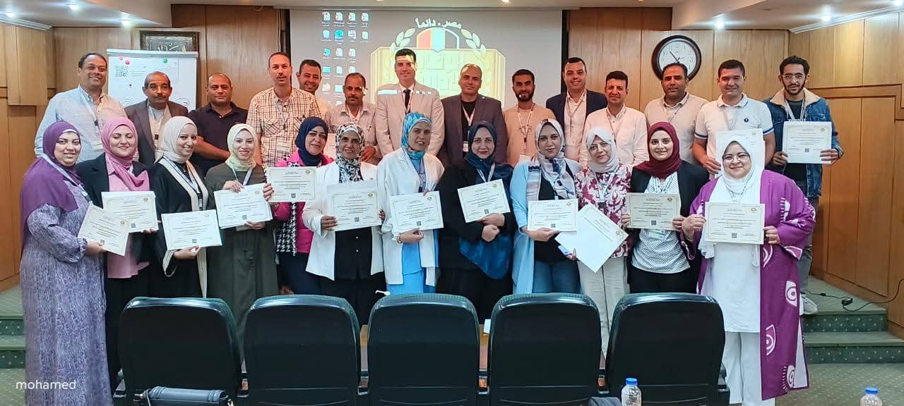 FB IMG 1759482356760 رقص بهجة البداية.. تربية جامعة الزقازيق تستقبل طلابها الجدد بأجواء احتفالية مميزة موقع في الجامعة