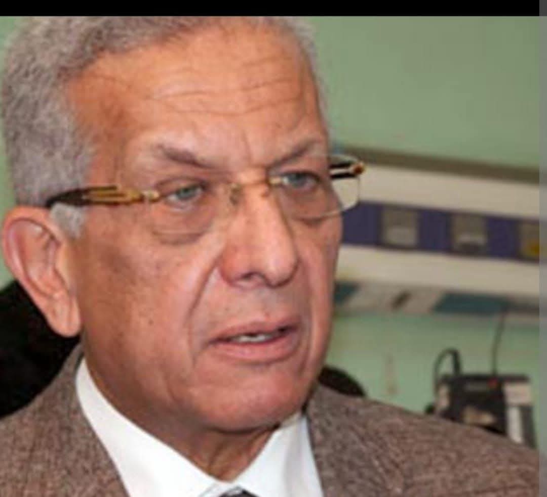 FB IMG 1760339017345 تعاون قصر العيني يحيي بطولات أكتوبر بندوة عن مشاركة أطبائه في ميادين العطاء والتحدي موقع في الجامعة