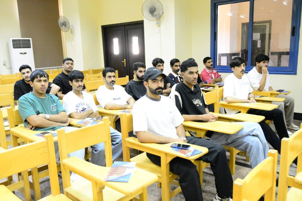 FB IMG 1760362006525 جامعة بنها لليوم الثاني.. استمرار البرنامج التدريبي للطلاب الوافدين بجامعة بنها لتنمية المهارات العامة موقع في الجامعة