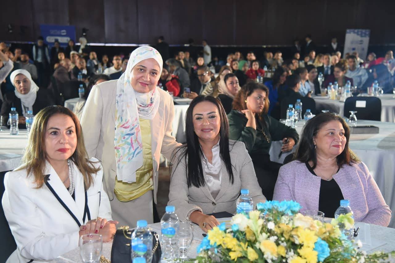 FB IMG 1760512819192 جامعة قنا جامعة حلوان تشارك بفاعلية في إطلاق صندوق دعم مشروعات الجمعيات الأهلية لتعزيز التنمية المستدامة موقع في الجامعة